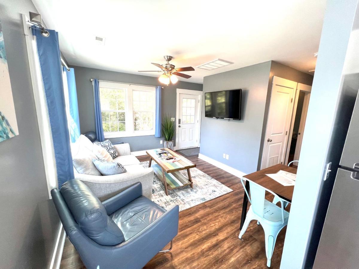 Villa Stylish Cozy Tree House Pet Friendly!!! Wilmington Exterior foto